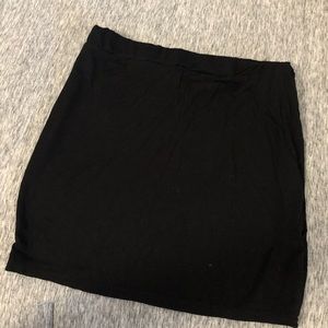 Black mini skirt!